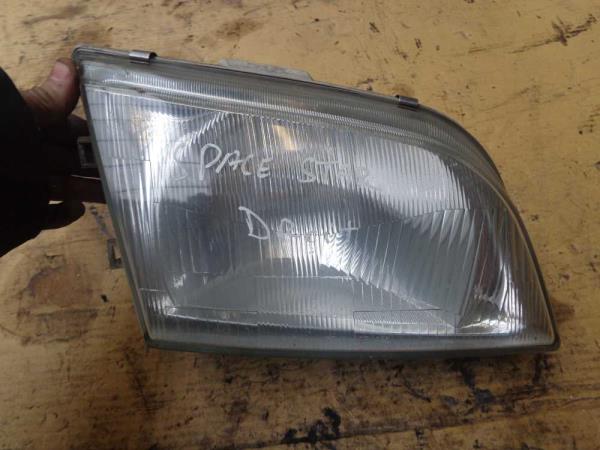 PHARE DROIT MITSUBISHI - Vue 1